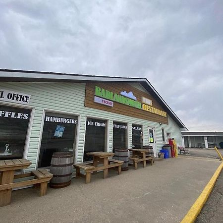 Badlands Motel Drumheller Exterior photo