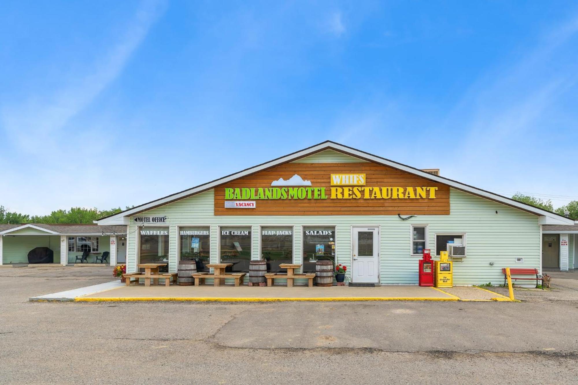 Badlands Motel Drumheller Exterior photo