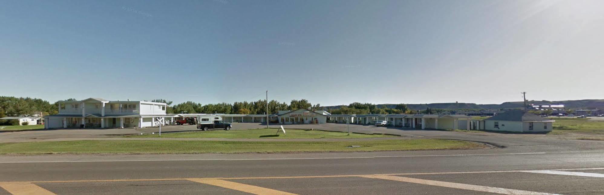 Badlands Motel Drumheller Exterior photo